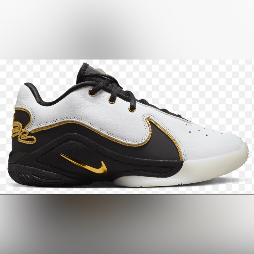 Lebron XXII Split Big Kids' Basketball Shoes Size 5Y